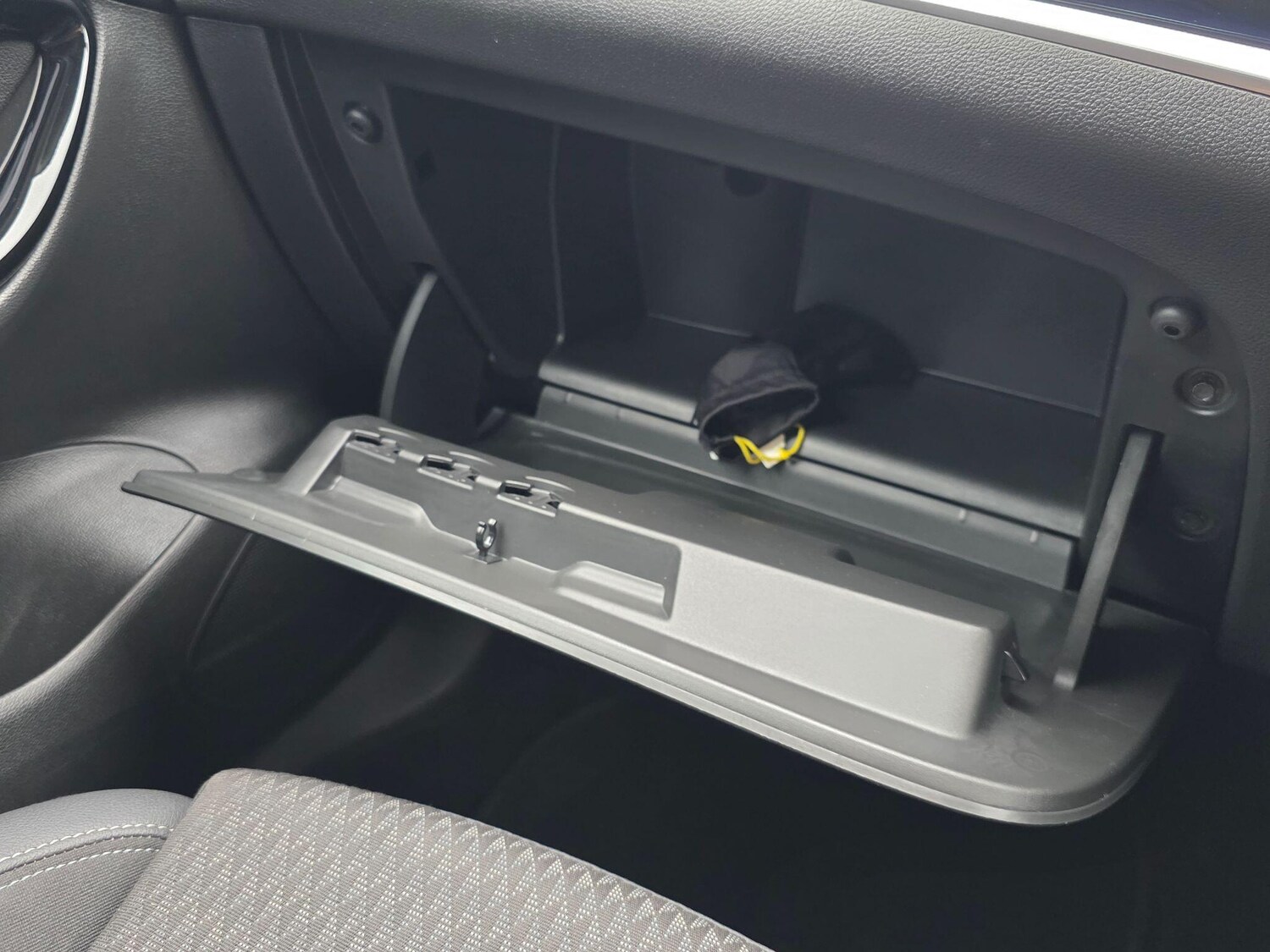 Used Vauxhall Astra for sale - 77688799: Photo 58