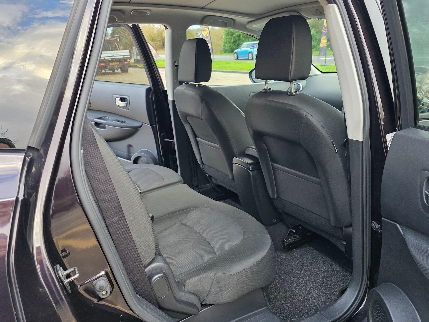 Used Nissan Qashqai+2 2011 for sale - 77688791: Photo 32