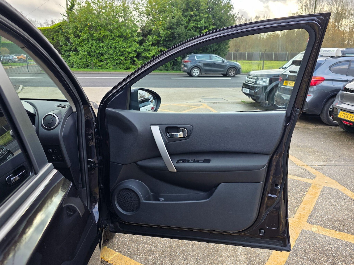 Used Nissan Qashqai+2 2011 for sale - 77688791: Photo 47