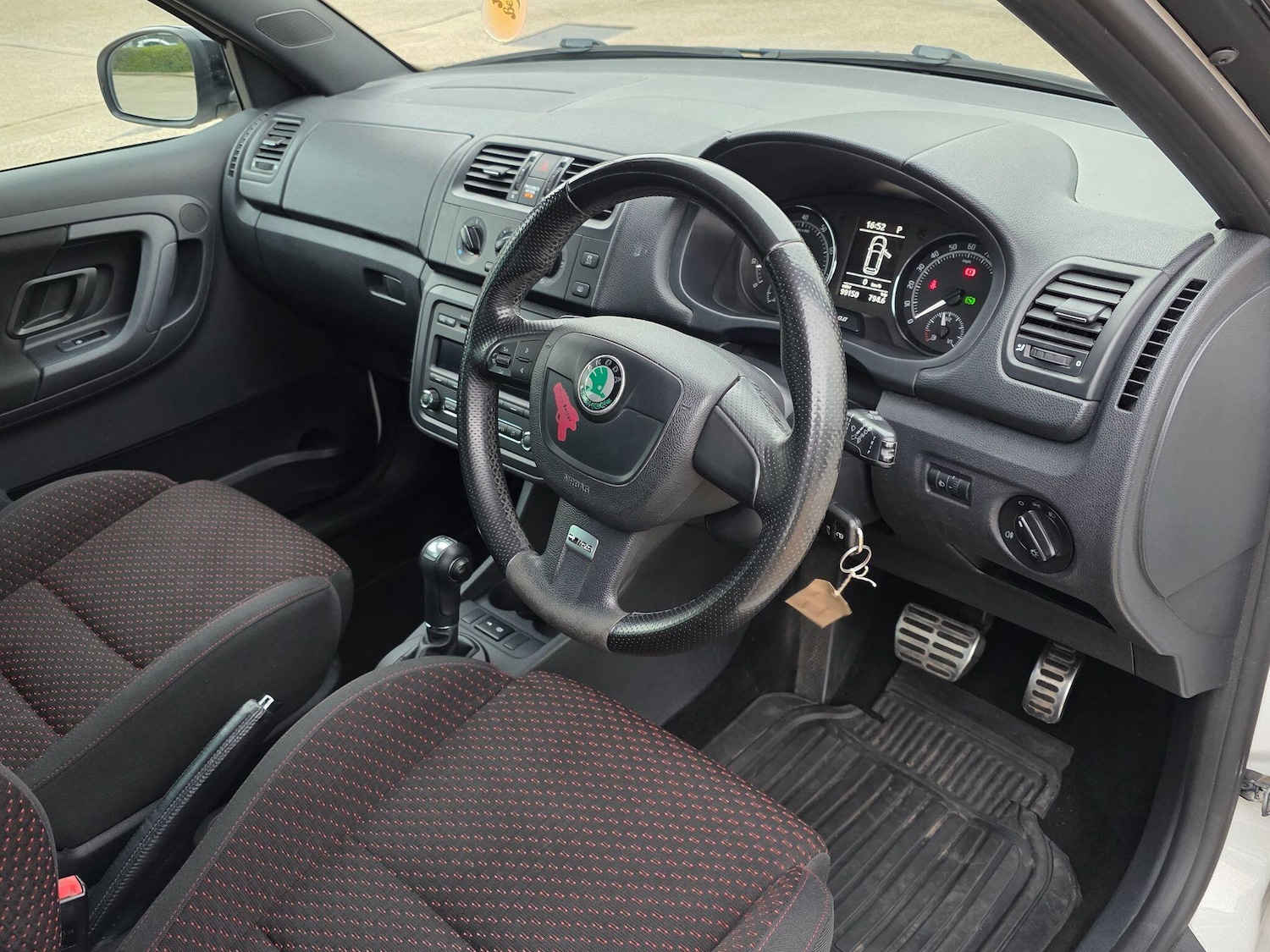 Used Skoda Fabia 2011 for sale - 77688783: Photo 20