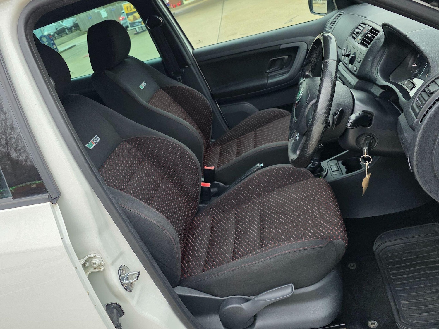 Used Skoda Fabia 2011 for sale - 77688783: Photo 21