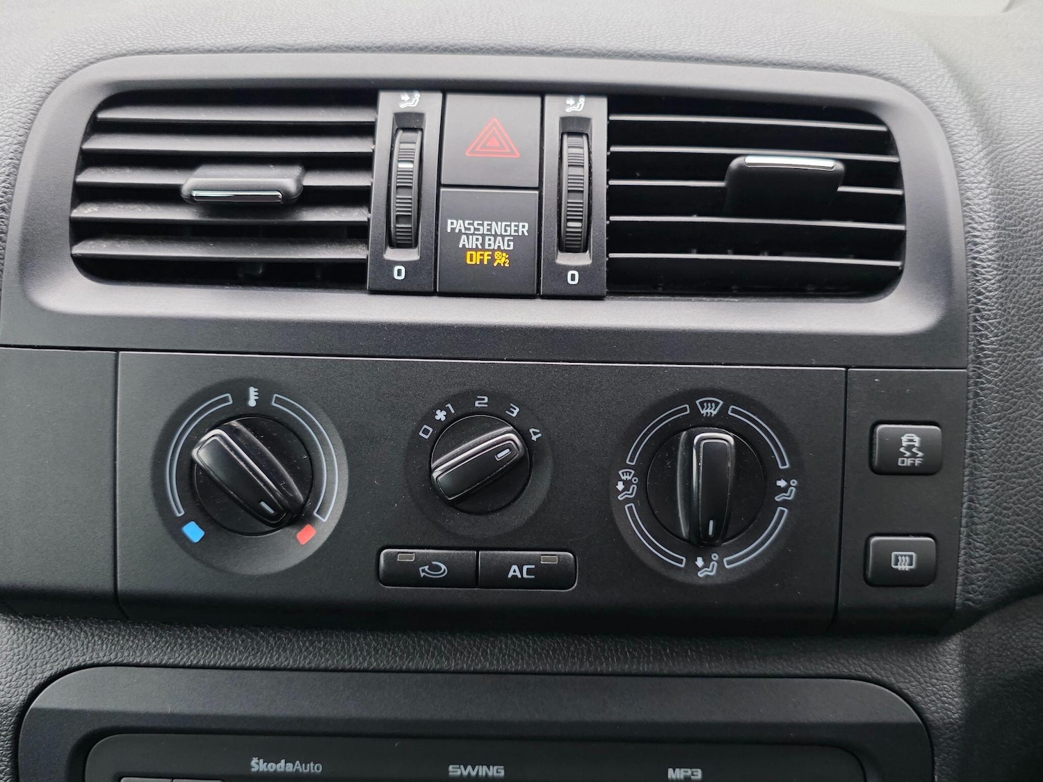 Used Skoda Fabia 2011 for sale - 77688783: Photo 47