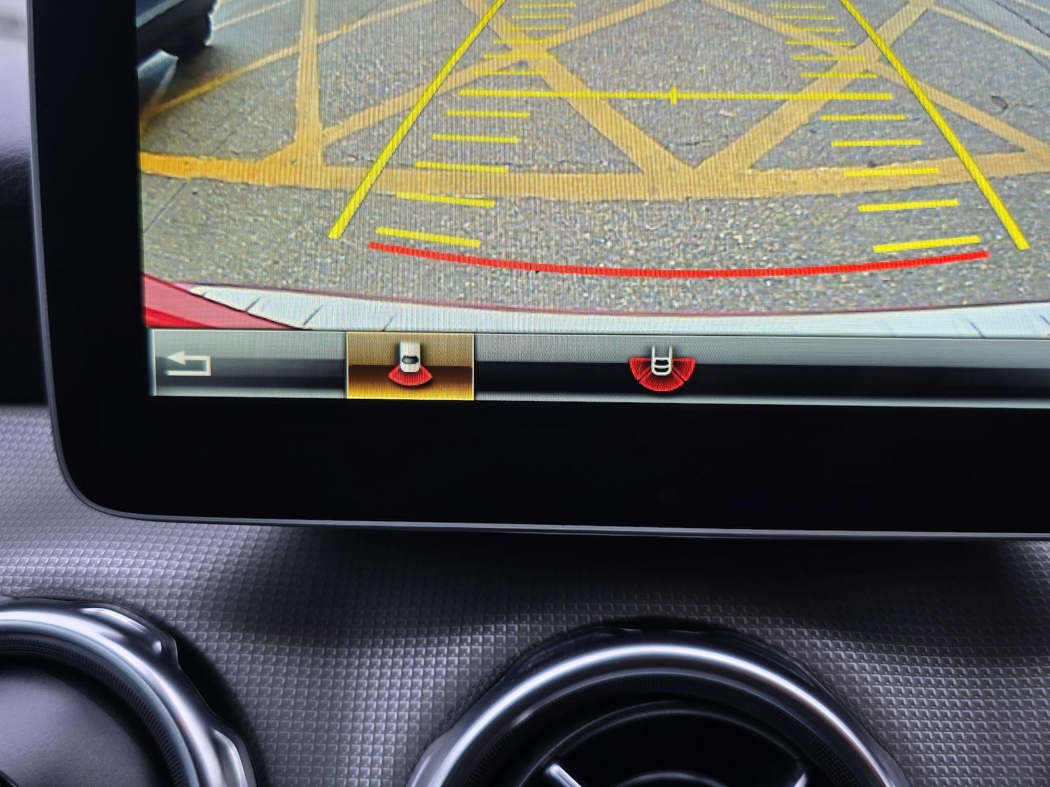 Used Mercedes-Benz GLA 2019 for sale - 77688814: Photo 75