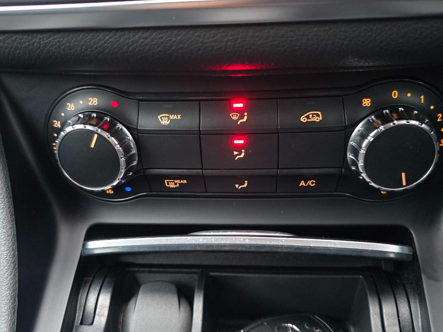 Used Mercedes-Benz GLA 2019 for sale - 77688814: Photo 79