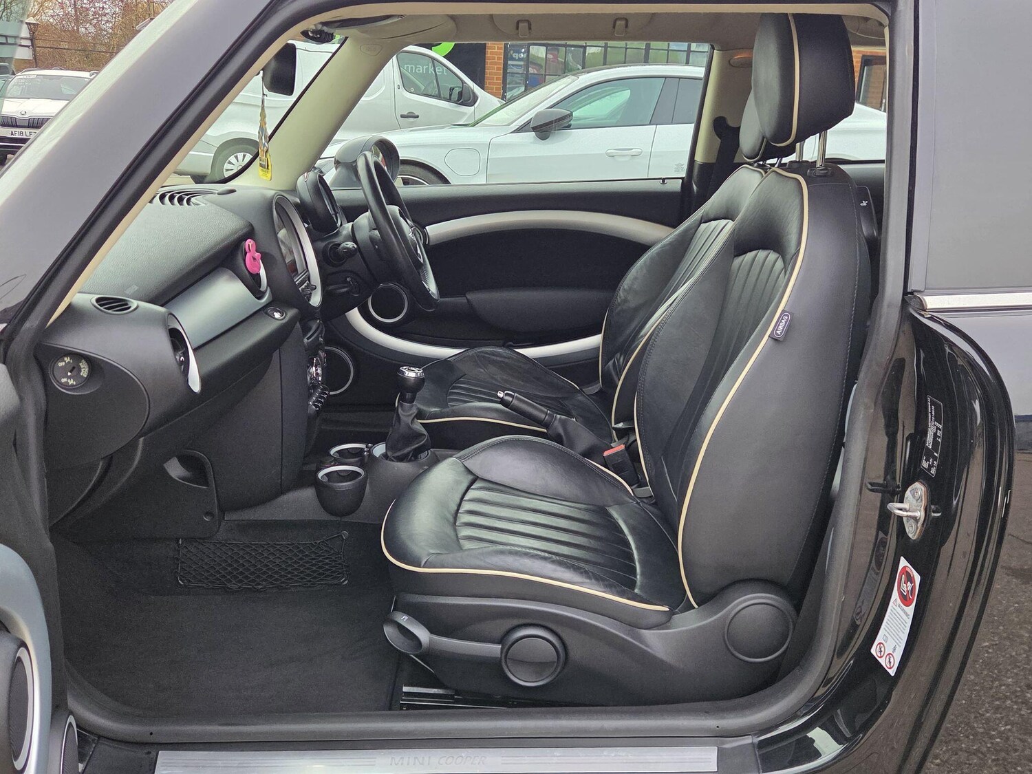 Used MINI Hatch 2012 for sale - 77688797: Photo 32