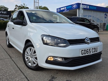 Used Volkswagen Polo 2015 for sale - 78416527: Photo