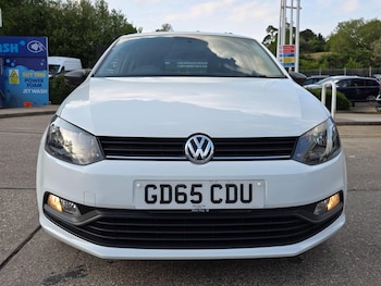 Used Volkswagen Polo 2015 for sale - 78416527: Photo