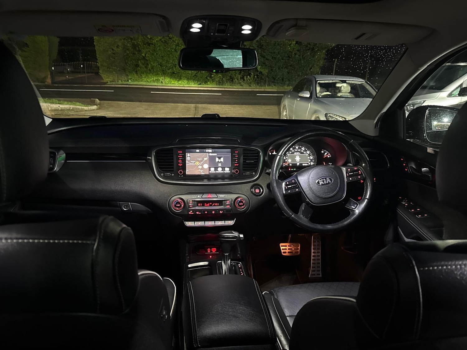 Used Kia Sorento 2019 for sale - 77688835: Photo 3