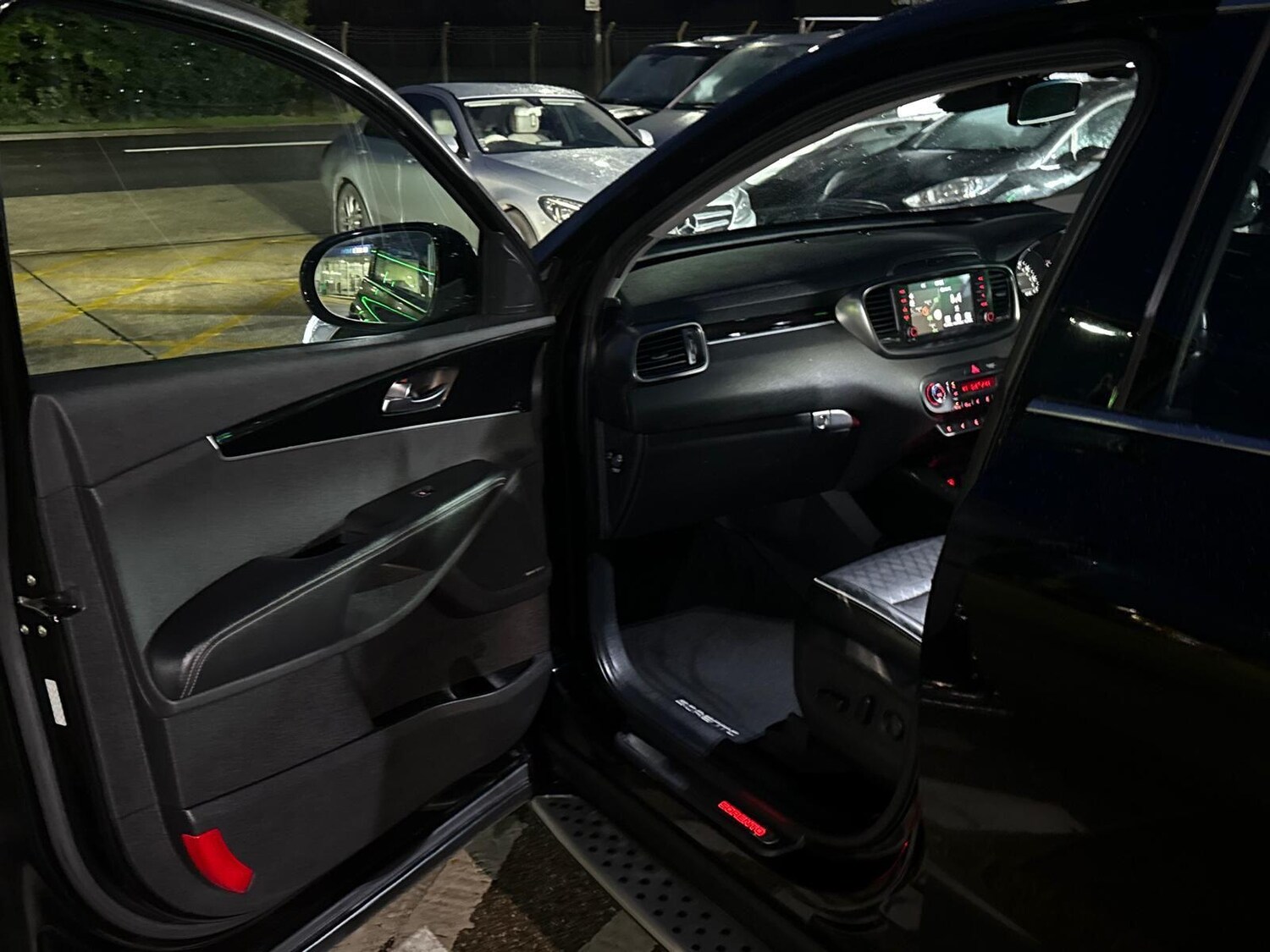 Used Kia Sorento 2019 for sale - 77688835: Photo 30