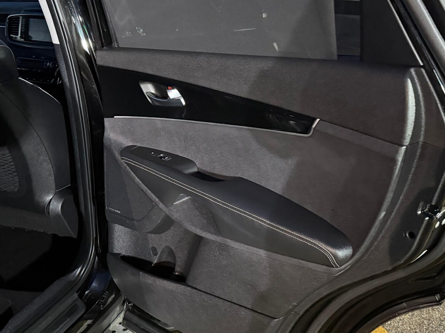 Used Kia Sorento 2019 for sale - 77688835: Photo 32