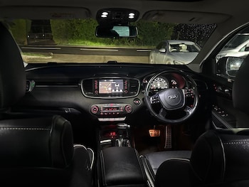 Used Kia Sorento 2019 for sale - 77688835: Photo