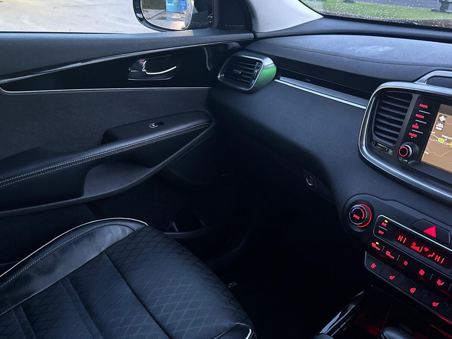 Used Kia Sorento 2019 for sale - 77688835: Photo 73