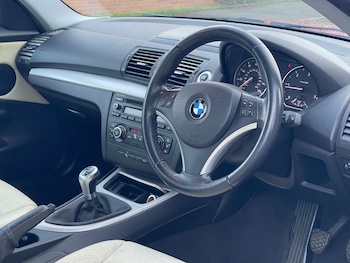 Used BMW 1 Series 2010 for sale - 77385444: Photo