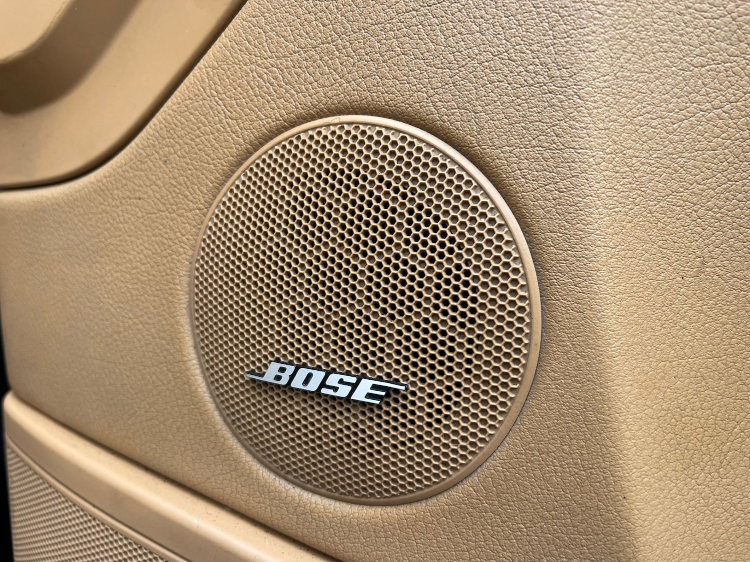 Used Porsche Cayenne 2003 for sale - 76479570: Photo 12