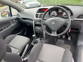 Used Peugeot 207 2009 for sale - 75731503: Photo