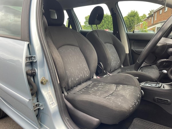 Used Peugeot 206 2004 for sale - 75668401: Photo 7
