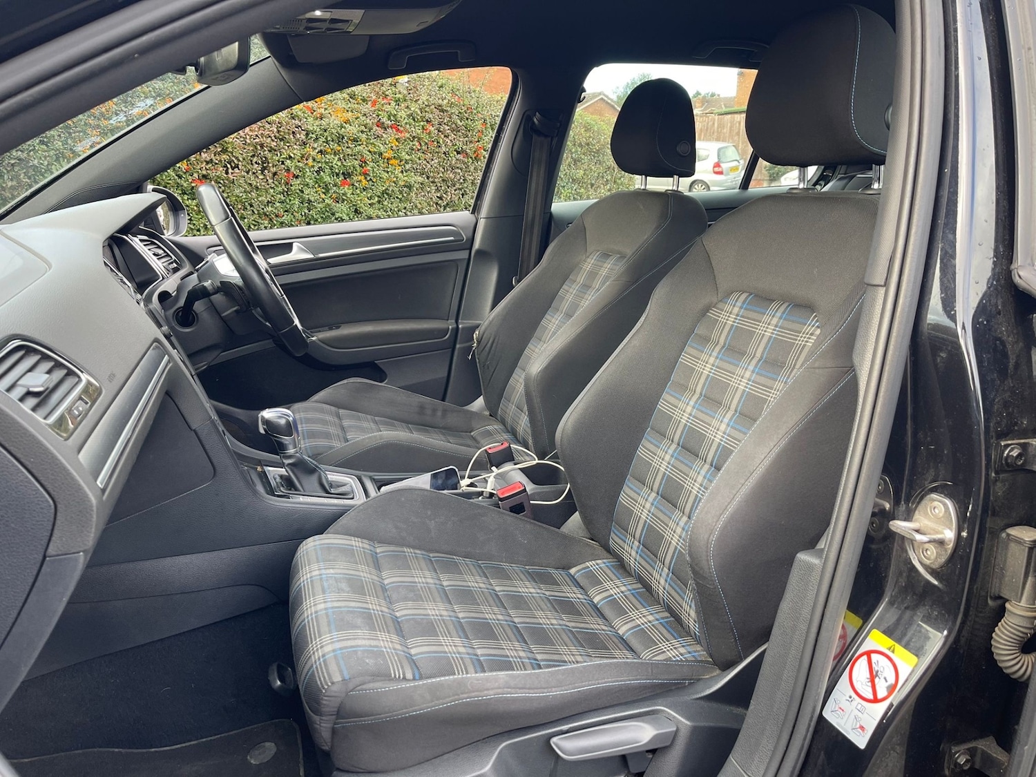 Used Volkswagen Golf 2017 for sale - 77570291: Photo 7