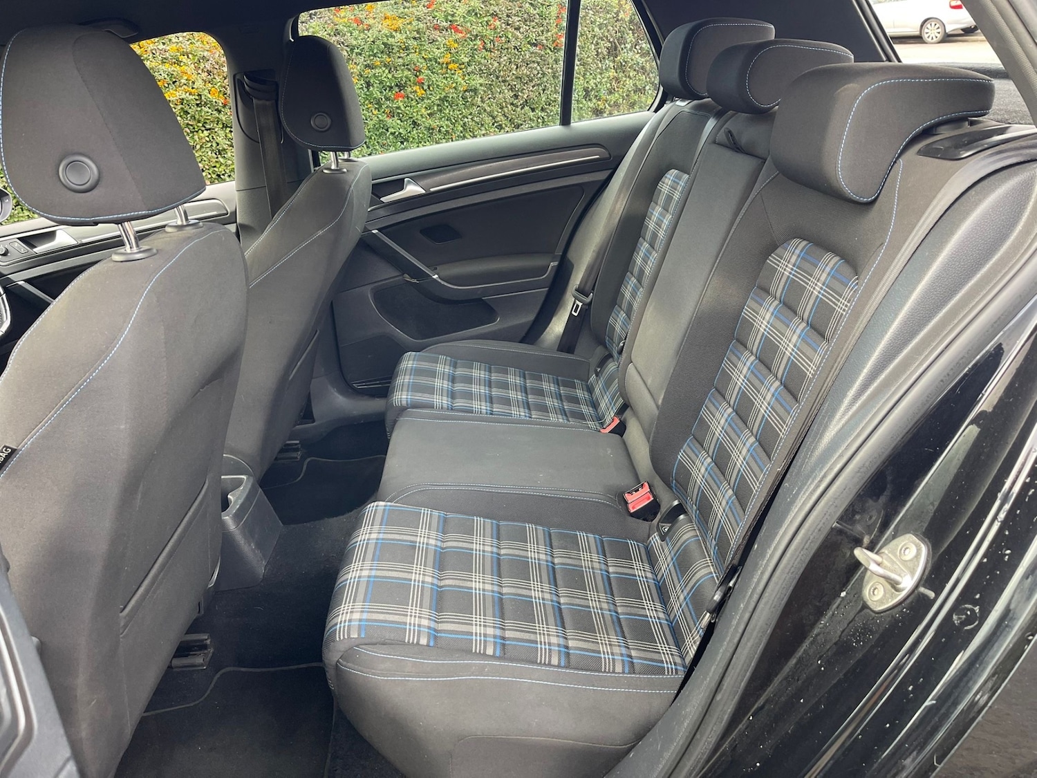 Used Volkswagen Golf 2017 for sale - 77570291: Photo 8