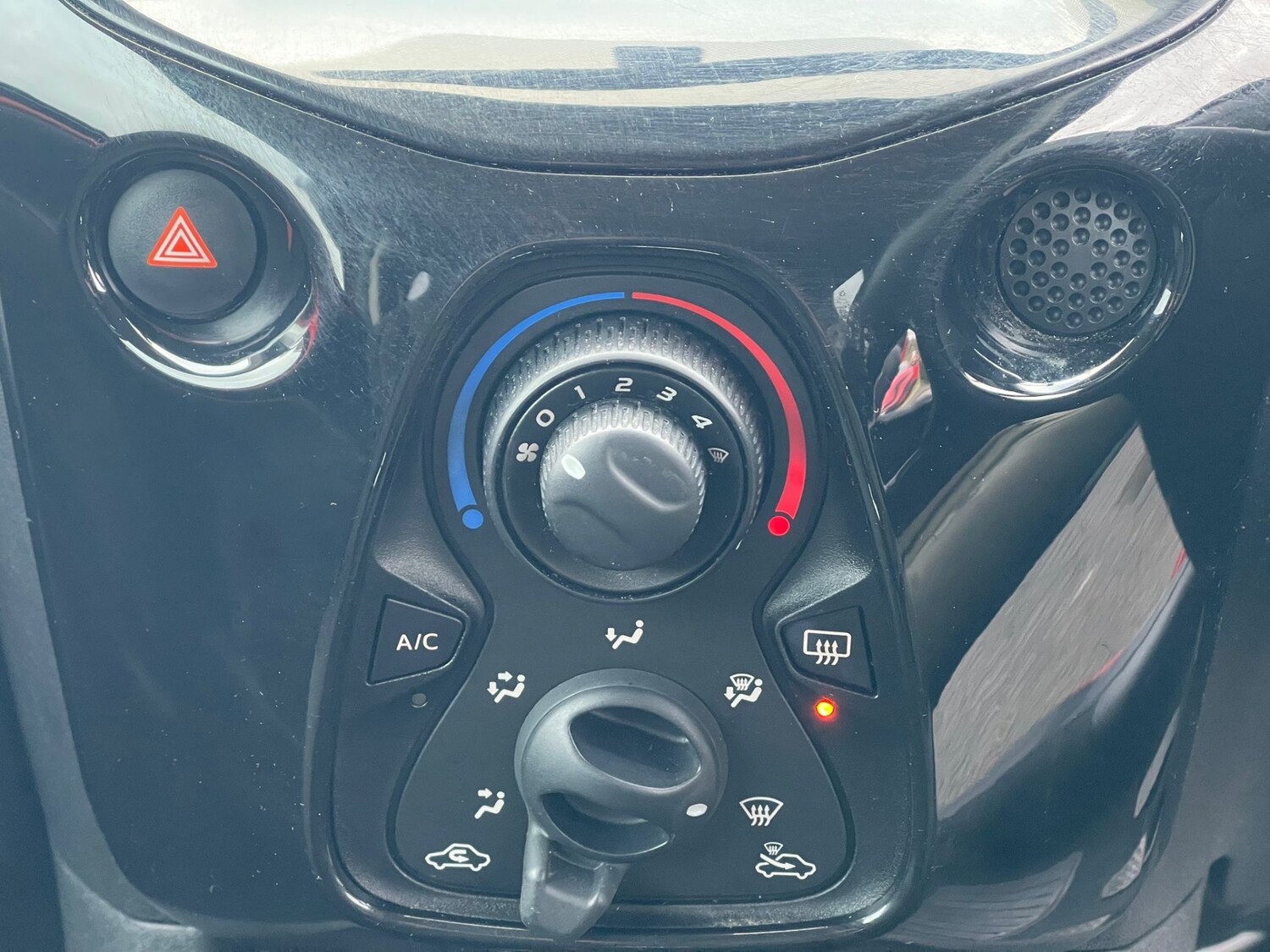 Used Citroen C1 2015 for sale - 77370445: Photo 13