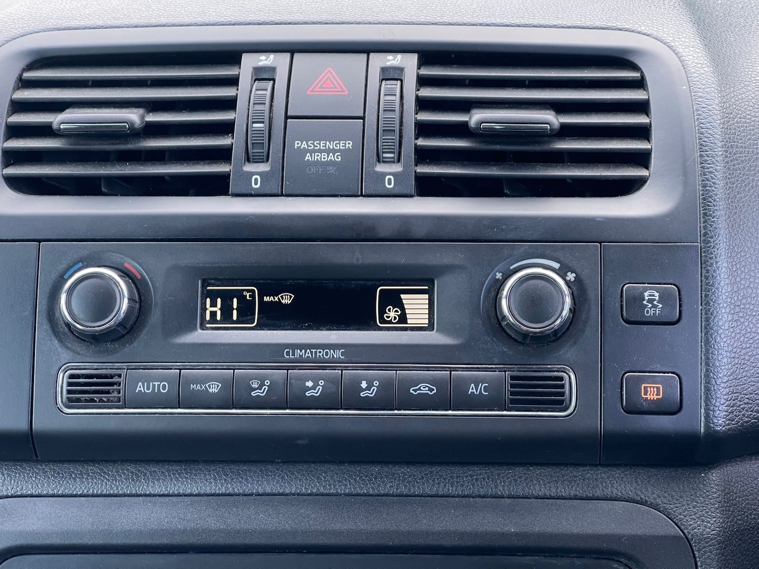 Used Skoda Fabia 2014 for sale - 77314278: Photo 11