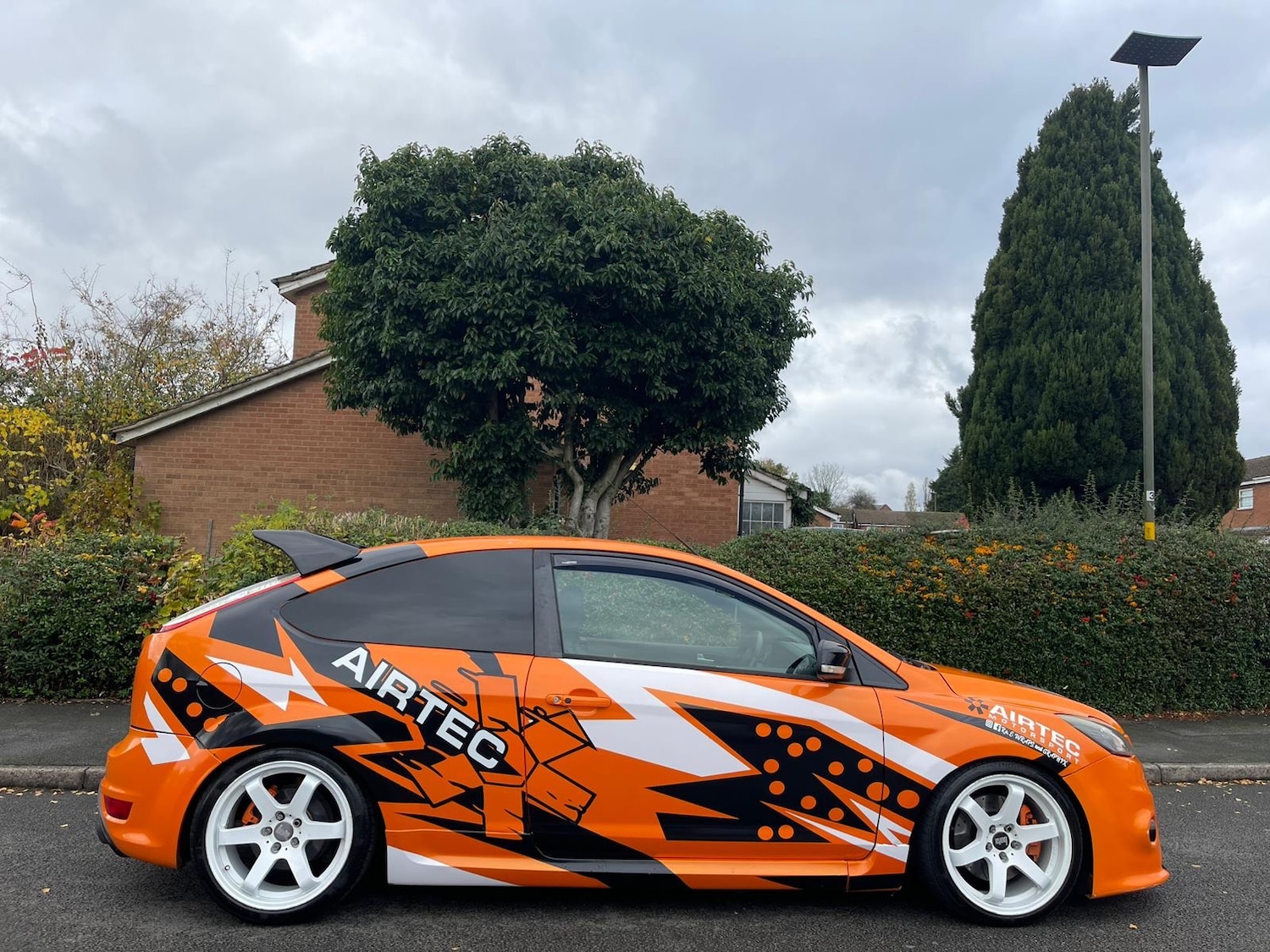 Used Ford Focus 2010 for sale - 76536552: Photo 11