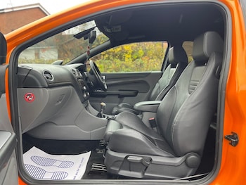 Used Ford Focus 2010 for sale - 76536552: Photo