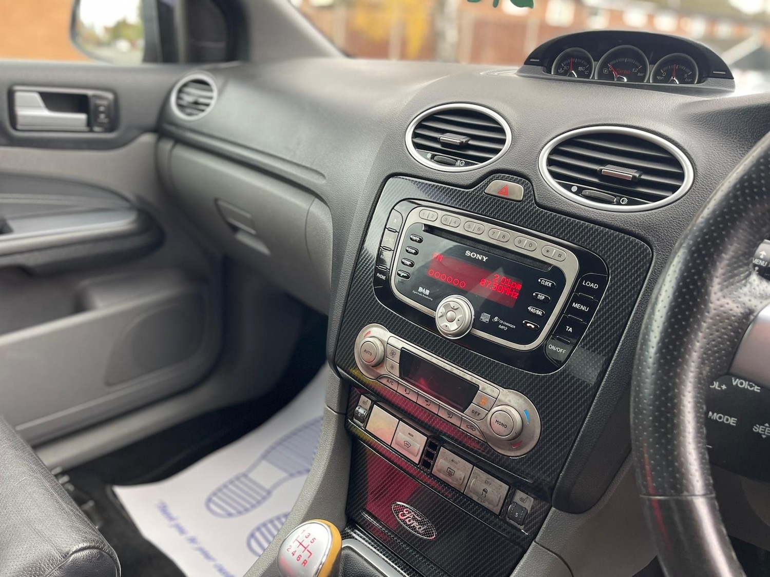 Used Ford Focus 2010 for sale - 76536552: Photo 9