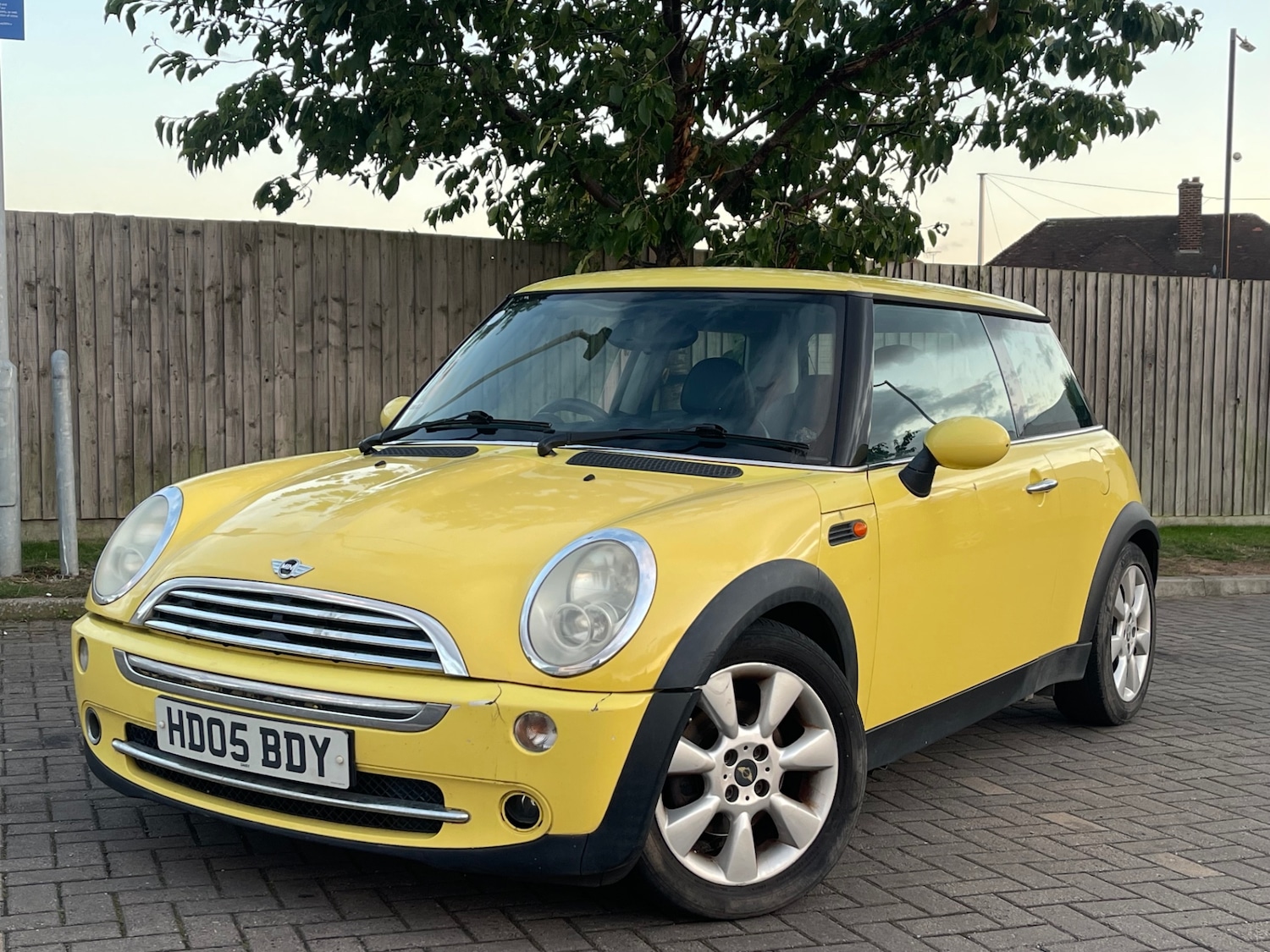 Used MINI Hatch 2005 for sale - 77370909: Photo 2