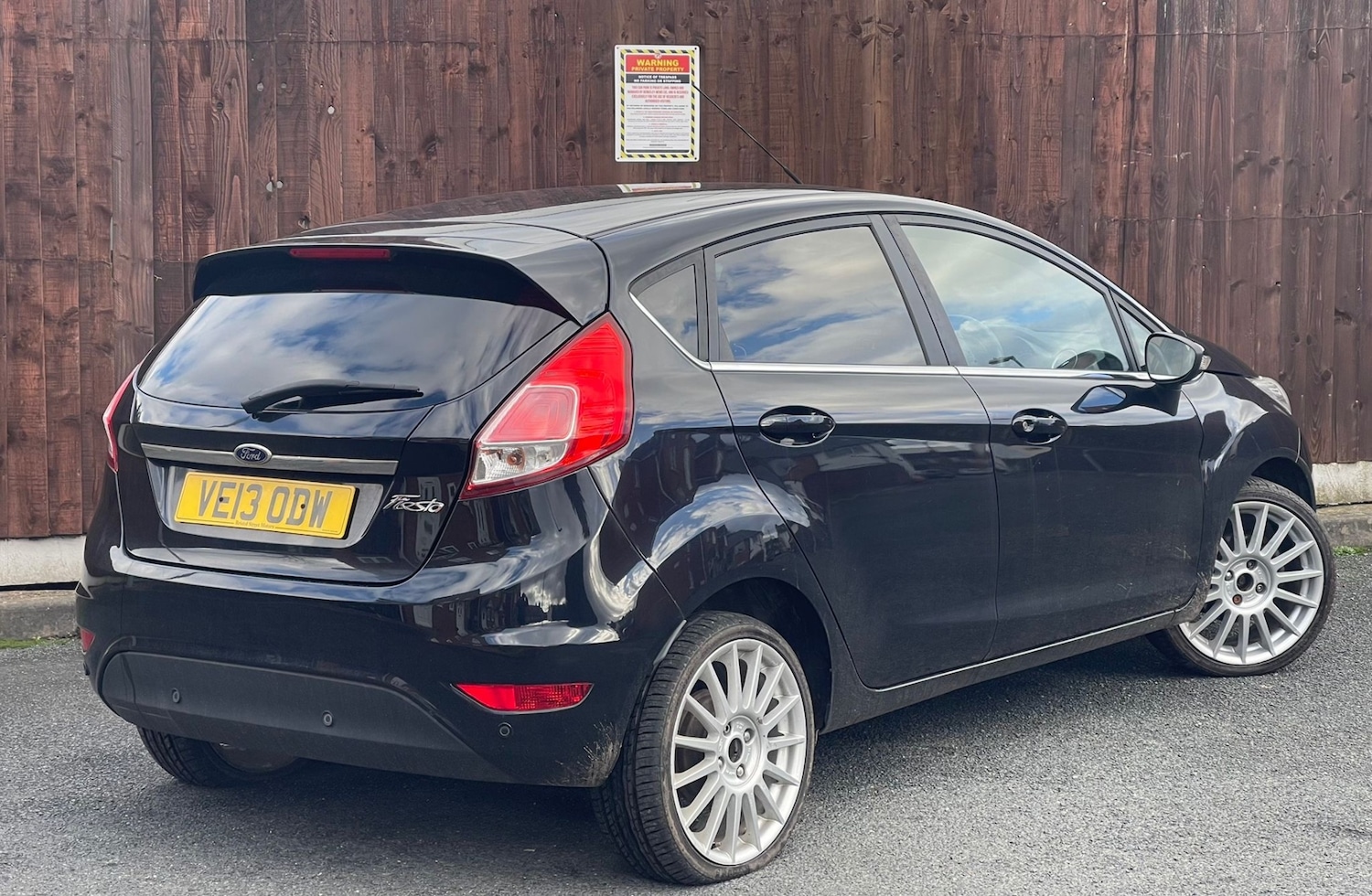 Used Ford Fiesta 2013 for sale - 77837412: Photo 6