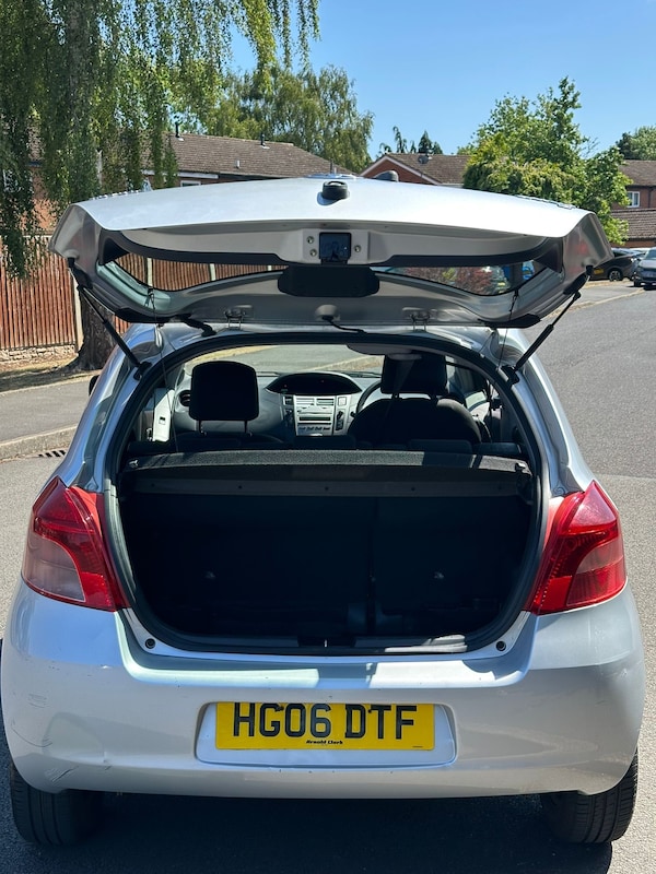 Used Toyota Yaris 2006 for sale - 75126054: Photo 11