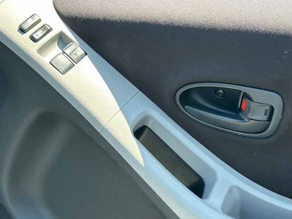 Used Toyota Yaris 2006 for sale - 75126054: Photo 17