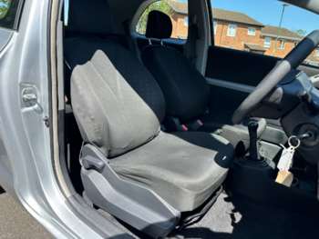 Used Toyota Yaris 2006 for sale - 75126054: Photo