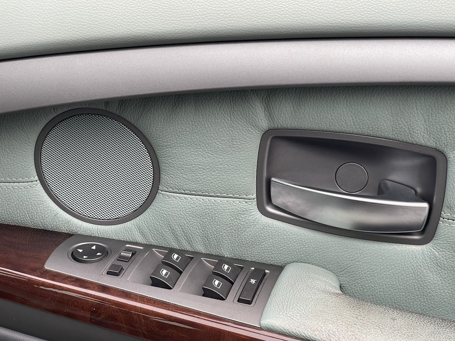 Used BMW 7 Series 2004 for sale - 77370899: Photo 15