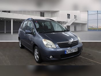 Used Toyota Corolla Verso 2003 for sale - 77370877: Photo