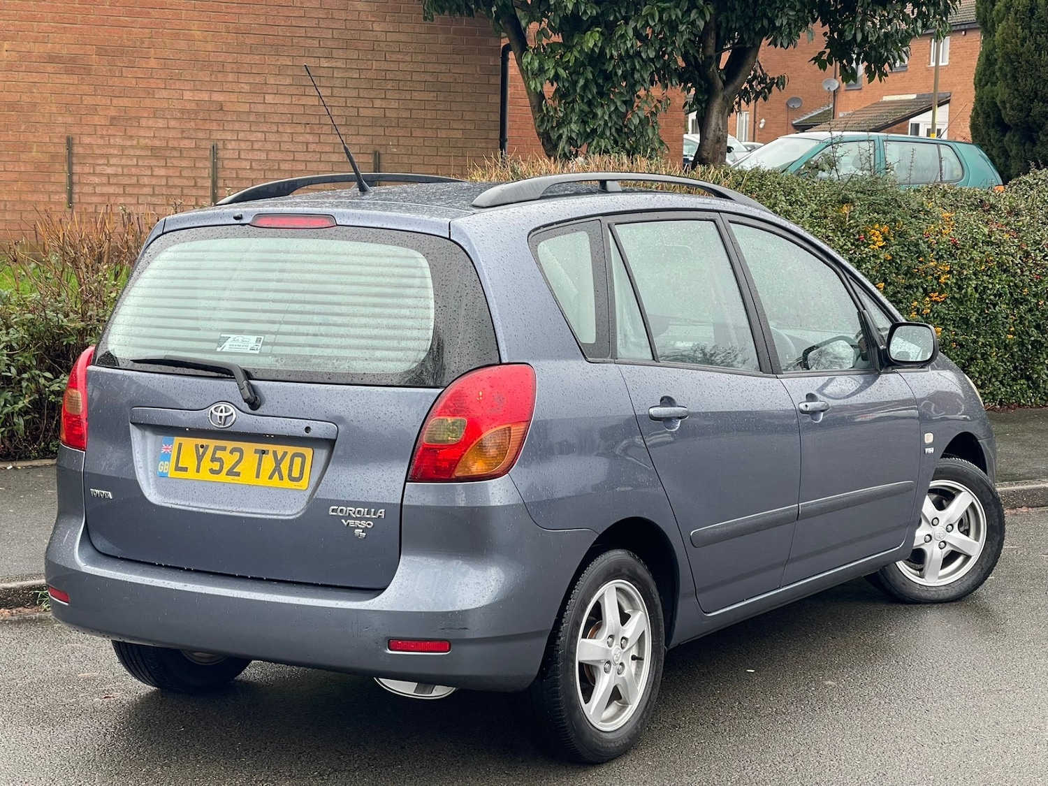 Used Toyota Corolla Verso 2003 for sale - 77370877: Photo 7