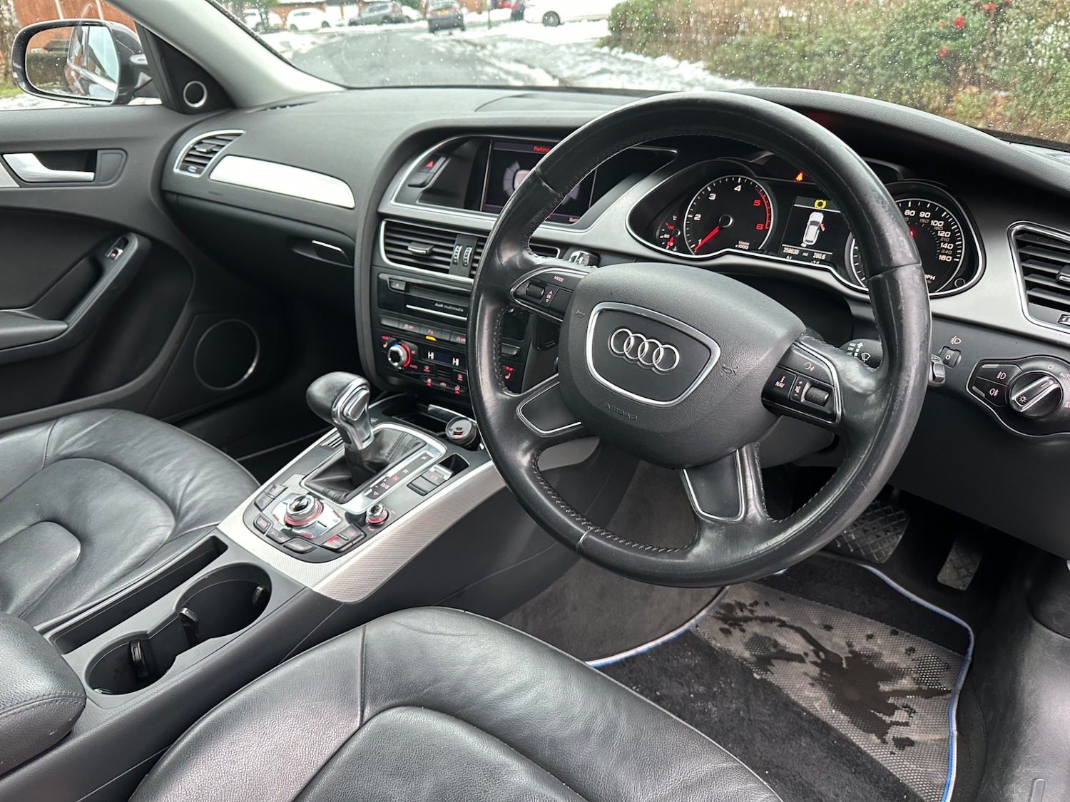 Used Audi A4 2013 for sale - 77165805: Photo 3