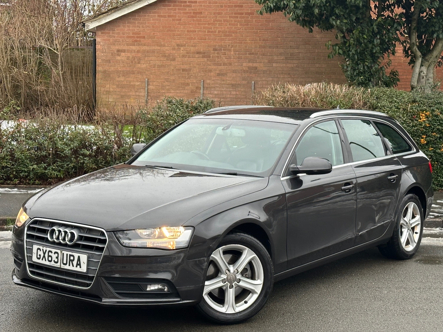 Used Audi A4 2013 for sale - 77165805: Photo 4