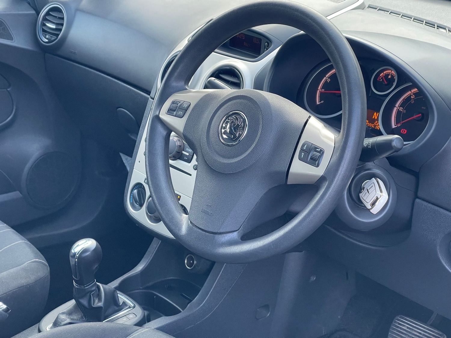 Used Vauxhall Corsa 2007 for sale - 77314307: Photo 13