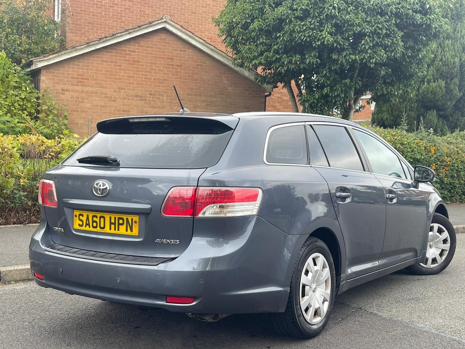 Used Toyota Avensis 2010 for sale - 76225466: Photo 6