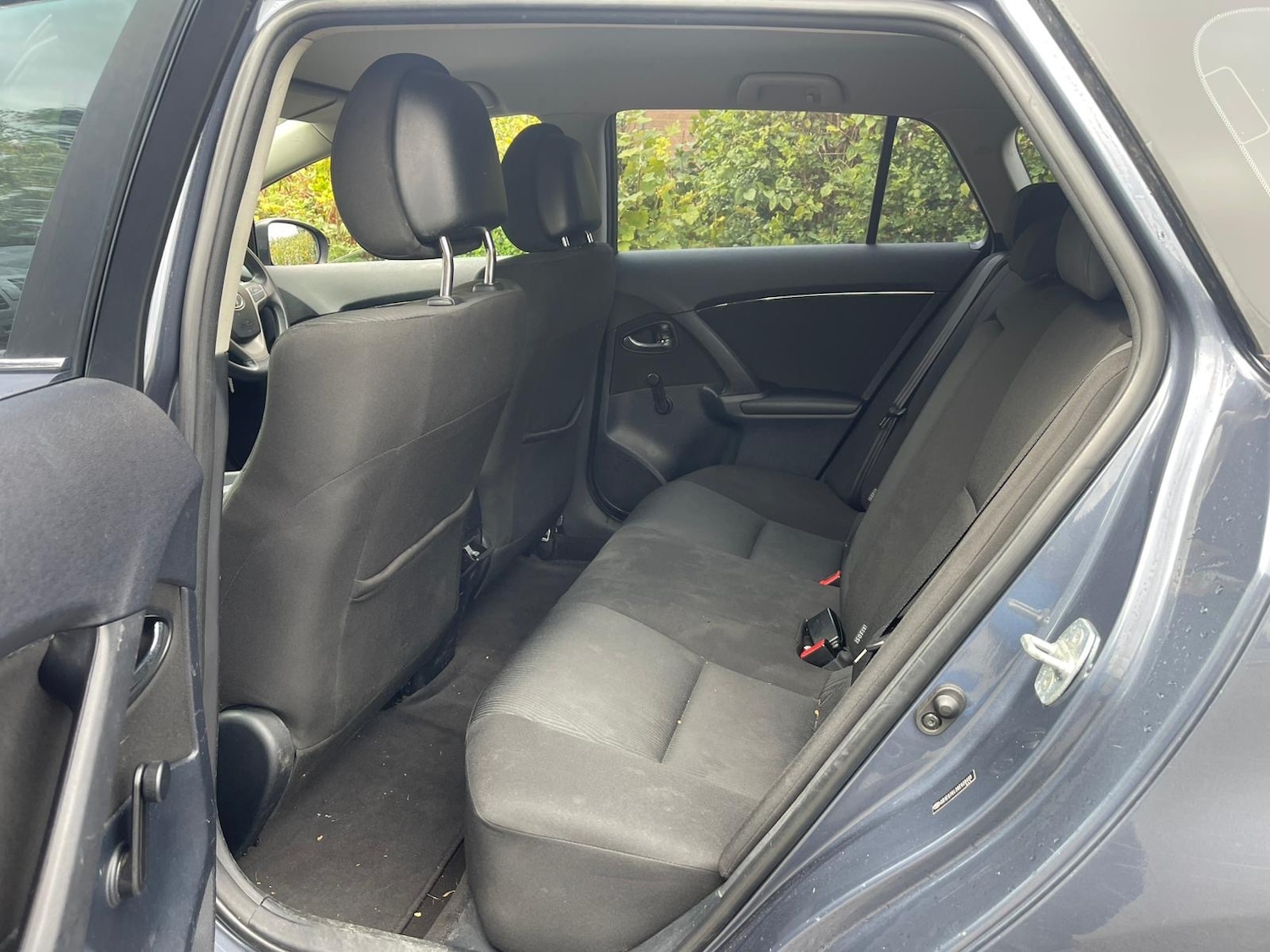 Used Toyota Avensis 2010 for sale - 76225466: Photo 8