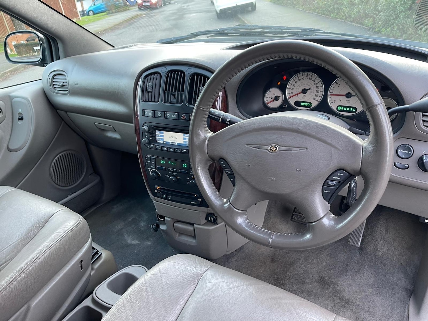 Used Chrysler Grand Voyager 2003 for sale - 77385450: Photo 3