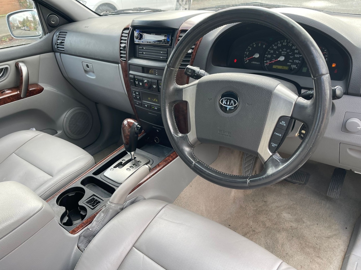 Used Kia Sorento 2004 for sale - 77314267: Photo 11