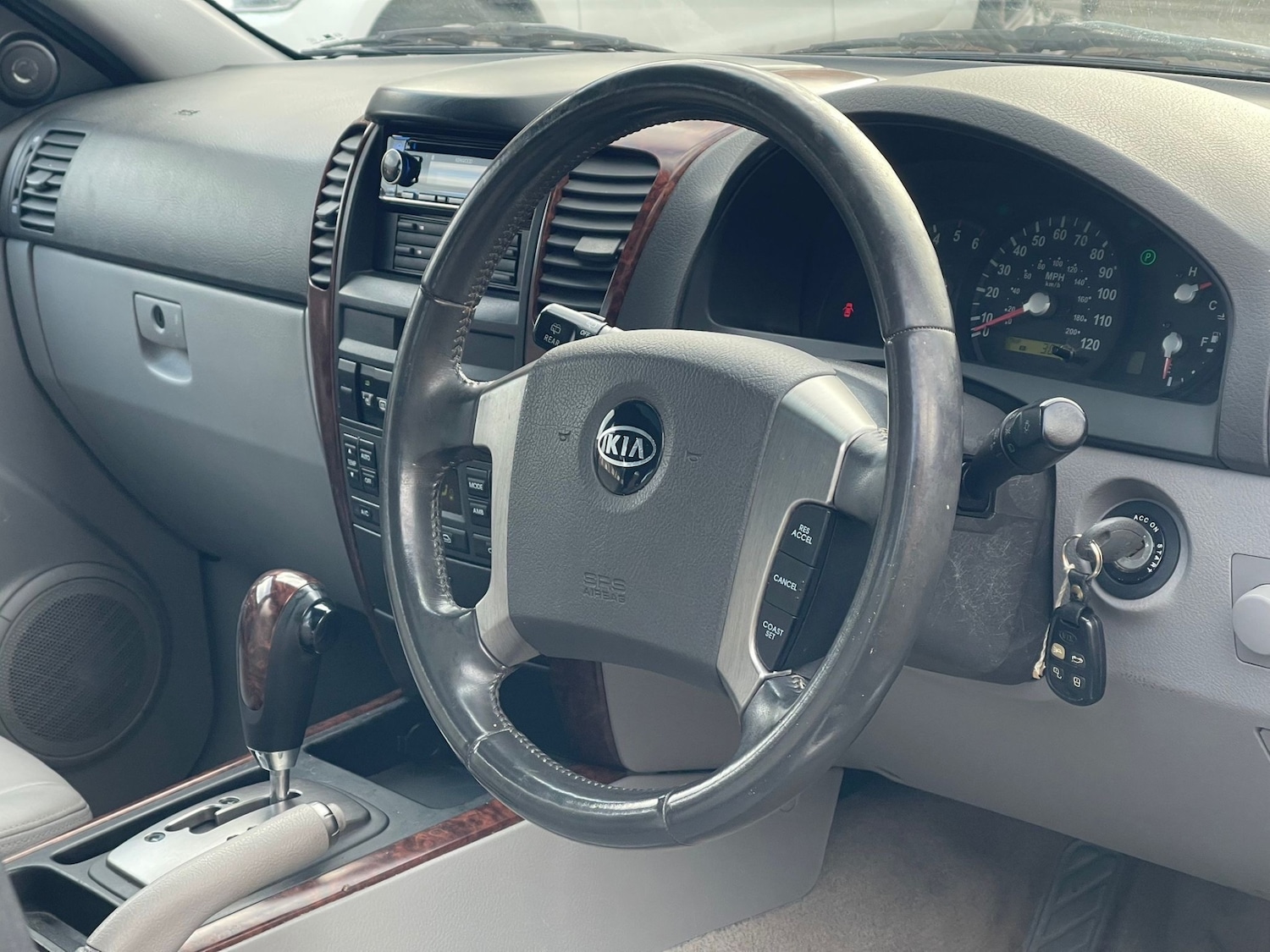 Used Kia Sorento 2004 for sale - 77314267: Photo 14