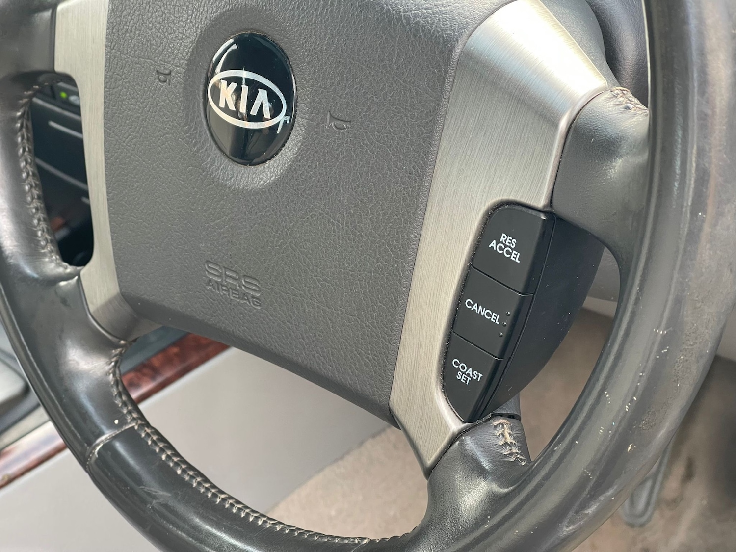 Used Kia Sorento 2004 for sale - 77314267: Photo 15