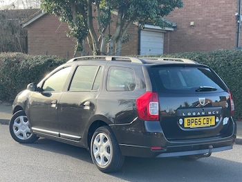 Used Dacia Logan MCV 2015 for sale - 77314319: Photo