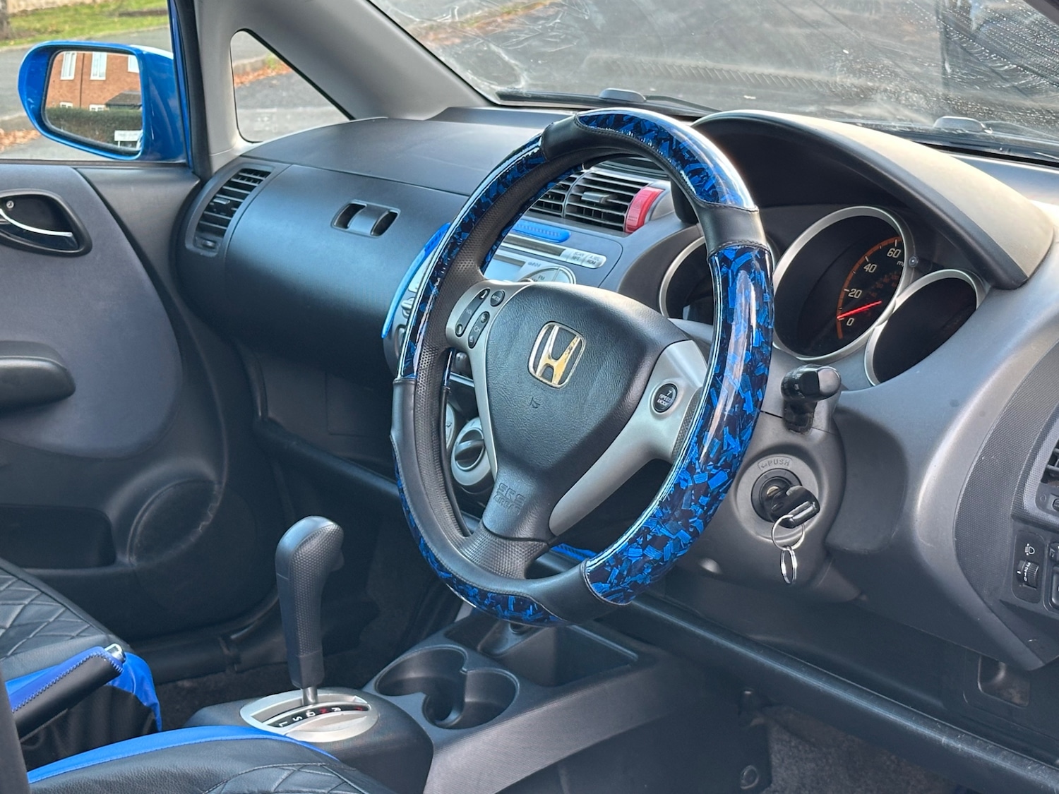 Used Honda Jazz 2005 for sale - 76627269: Photo 2