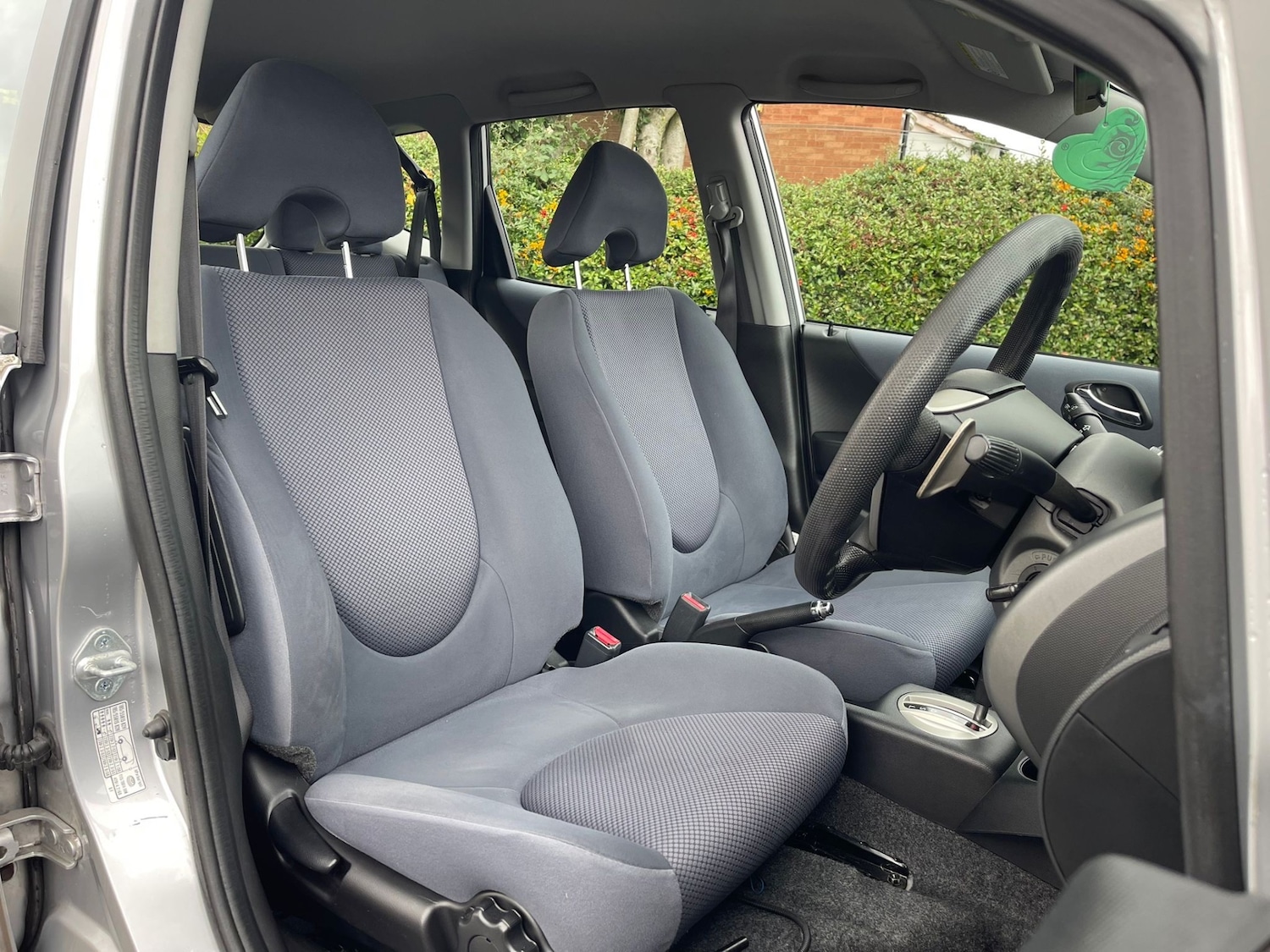 Used Honda Jazz 2005 for sale - 76440017: Photo 4