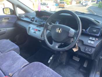 Used Honda FR-V 2007 for sale - 74630072: Photo