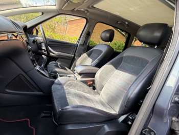 Used Ford S-Max 2010 for sale - 74282312: Photo