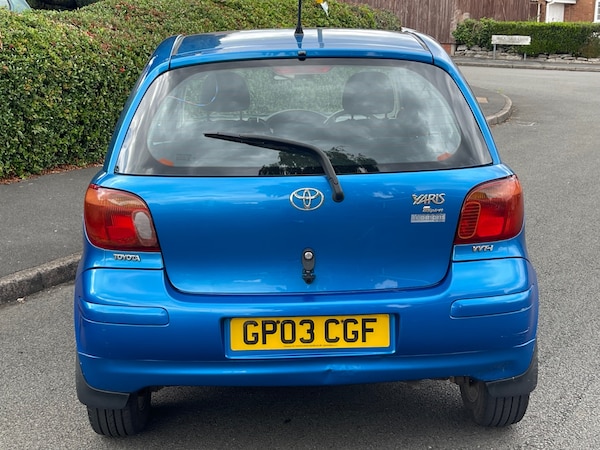 Used Toyota Yaris 2003 for sale - 75590409: Photo 9